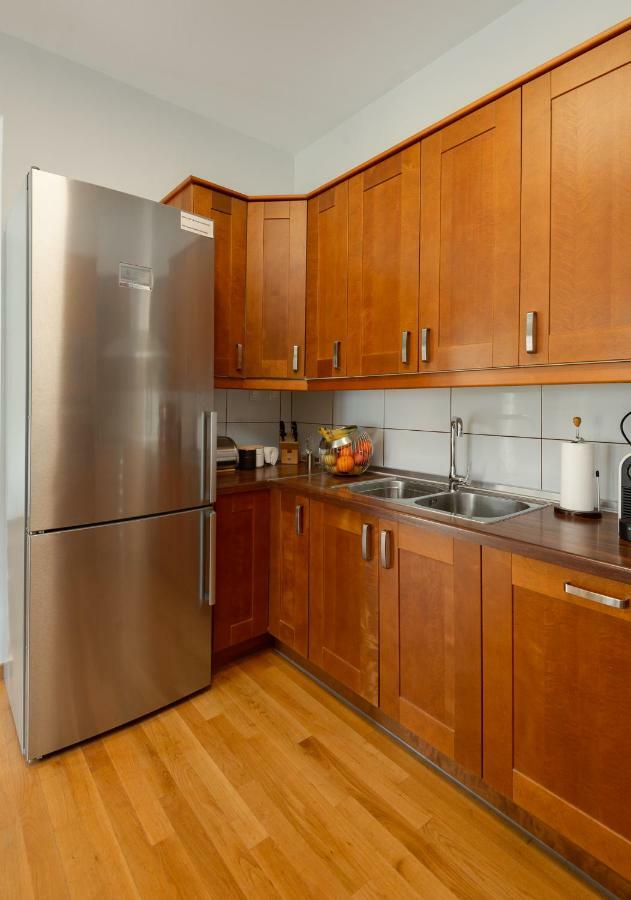 Brand-New Modern Flat In Heart Of City Tessalónica Exterior foto